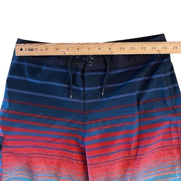 Billabong Recycler All Day Pro Men's Boardshorts Multicoloured Stripes Size 28 - Picture 4 of 7